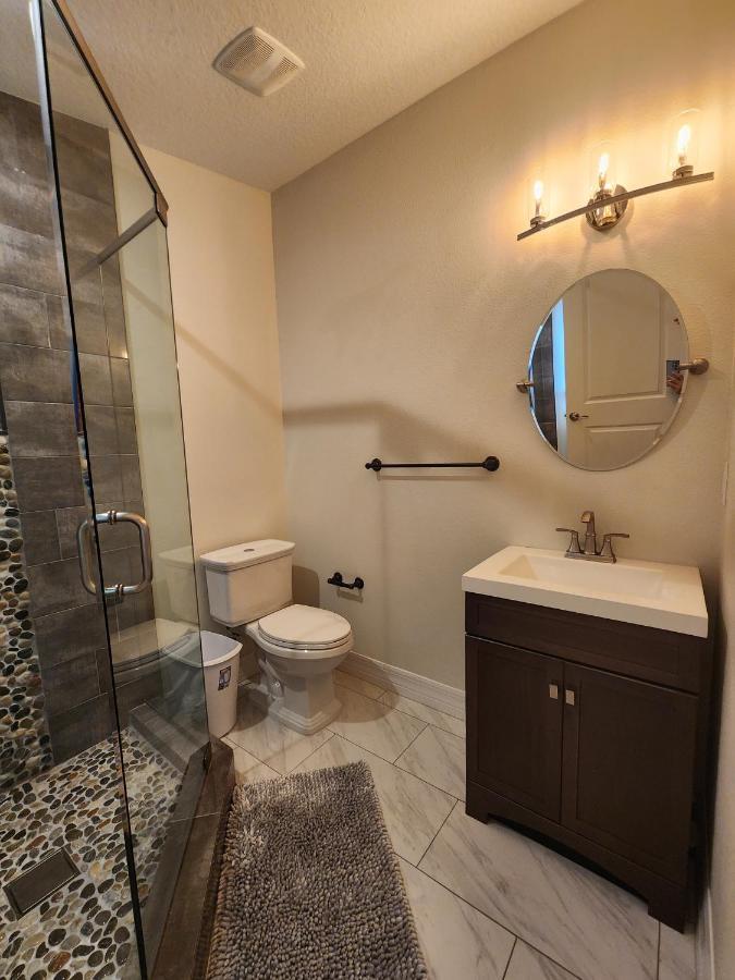 The Villa Orlando@College Park. Sleeps16 Exteriér fotografie